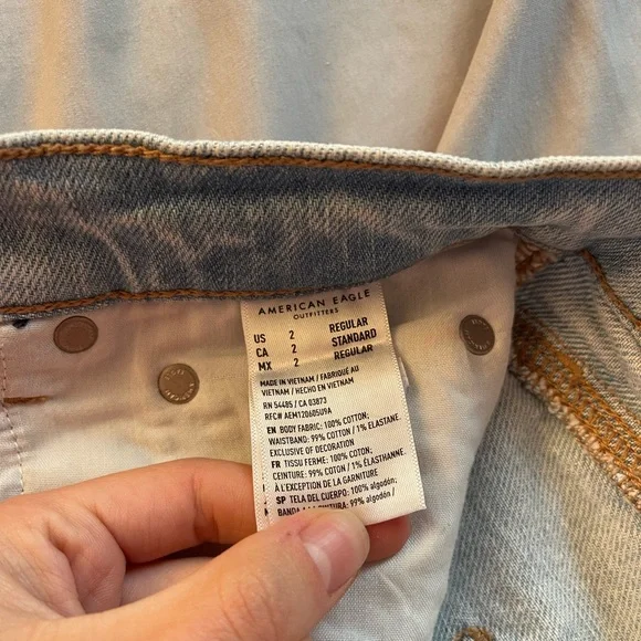 American Eagle Stretch Highest Waist 90’s Boyfriend Jeans - Picture 2 of 5